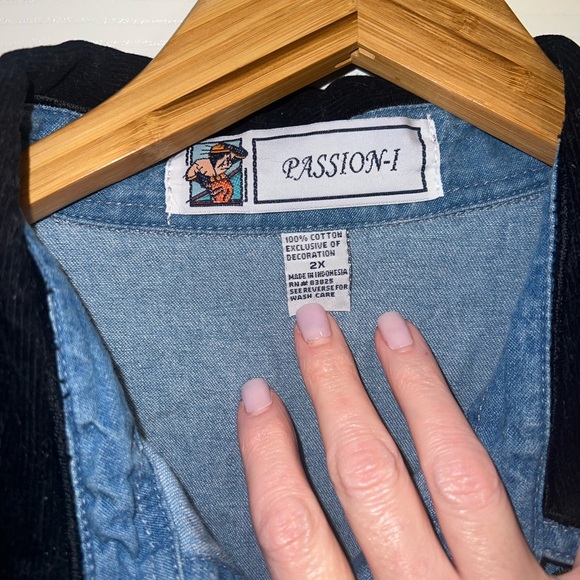 Passion-1 denim button down shirt. Size 2X - Picture 2 of 4